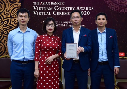 VietinBank được tôn vinh “triển khai nền tảng API và ngân hàng mở tốt nhất”