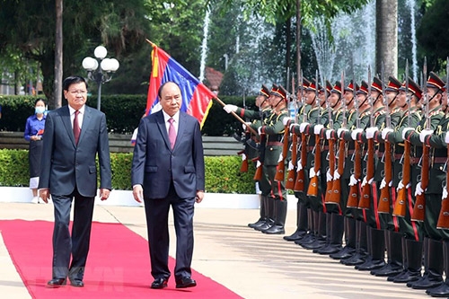 Lễ đón chính thức Chủ tịch nước Nguyễn Xuân Phúc và Phu nhân thăm hữu nghị chính thức Lào