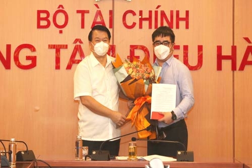 Ông Ngô Việt Trung giữ chức Cục trưởng Cục Quản lý, giám sát bảo hiểm
