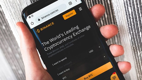 Binance siết chặt thông tin khách hàng để chống rửa tiền
