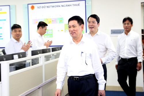 Bộ trưởng Bộ Tài chính gửi thư chúc mừng nhân kỷ niệm 76 năm Ngày Truyền thống ngành Tài chính