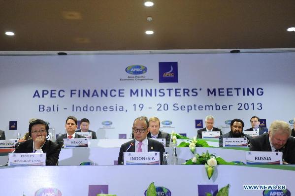 Hội nghị Bộ trưởng Tài chính APEC lần thứ 20 thông qua tuyên bố chung