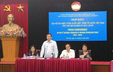 Đại diện huyện đảo Trường Sa tham dự Đại hội MTTQ Việt Nam lần thứ VIII
