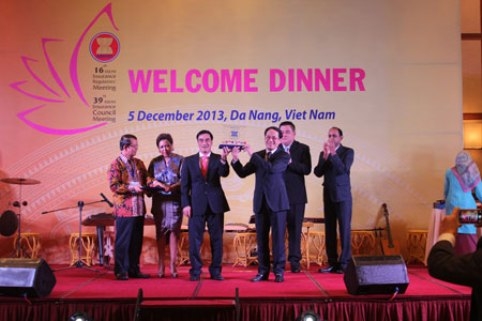 giai thuong nha quan ly bao hiem tre xuat sac nam 2014 se duoc trao tai brunei