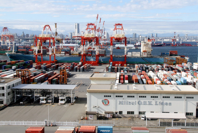 Nhật Bản: xuất khẩu giảm tốc trong tháng 8