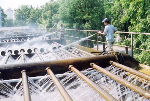 Chủ tịch Hà Nội yêu cầu đảm bảo nước sạch cho người dân