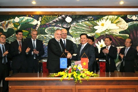 tu tin vung buoc vao hoi nhap
