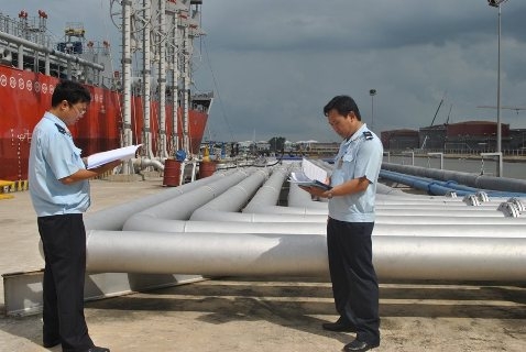 Sẽ kiểm tra gian lận thuế xăng dầu qua cấp C/O