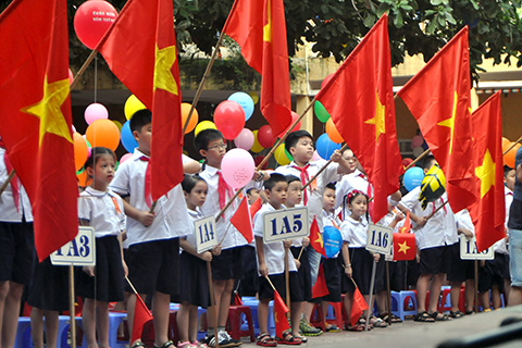 khai giảng