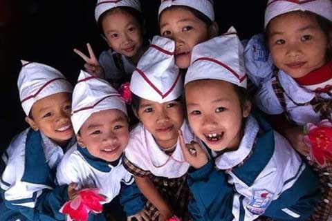 thai binh gan 100 hoc sinh sinh vien tham gia bhyt