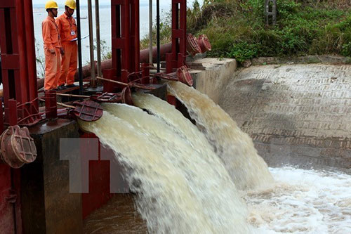 Trực ban 24/24h tại các hồ chứa, công trình thủy lợi