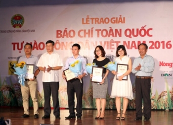 Trao giải cuộc thi Tự hào Nông dân Việt Nam