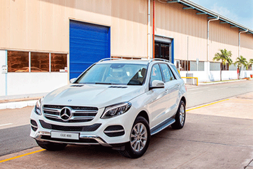 Triệu hồi hơn 1.200 xe Mercedes