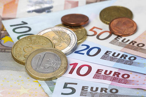 Euro đã tăng 11,7% giá trị so với USD từ đầu năm đến nay