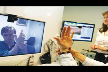 Lần đầu tiên ra mắt ứng dụng tư vấn khám bệnh trực tuyến qua video call