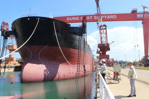 đóng tàu