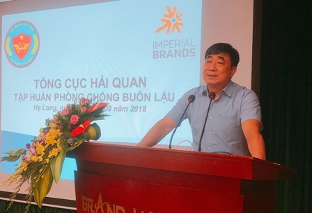Tập huấn chống buôn lậu thuốc lá