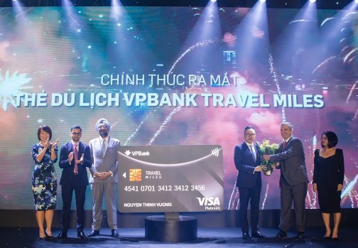 Ra mắt thẻ VPBank Travel Miles dành cho khách hàng thích đi du lịch