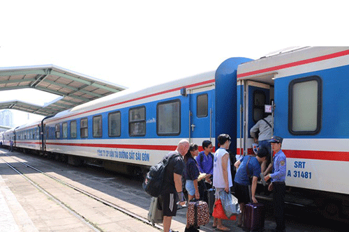 Chạy thêm tàu Nha Trang