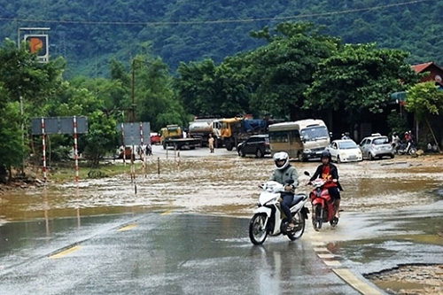 Từ đêm 11 đến ngày 13/9, vùng núi Bắc Bộ có mưa rất to