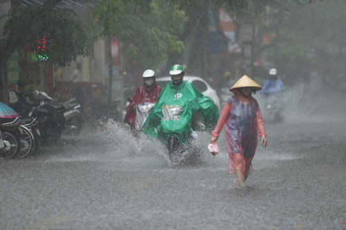 Thời tiết ngày 12/9: Bắc Bộ và Thanh Hóa có mưa to đến rất to