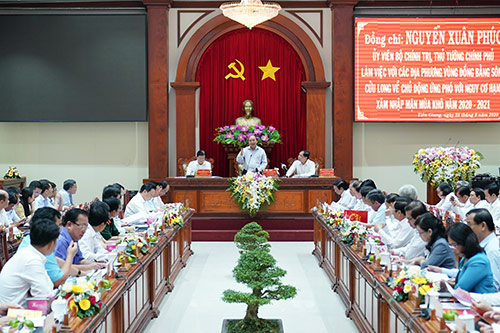 Thủ tướng Nguyễn Xuân Phúc: Không để tình trạng thiếu nước ngọt tại Đồng bằng Sông Cửu Long