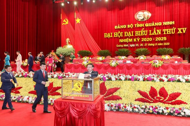 Quảng Ninh: Bầu 53 đồng chí vào Ban Chấp hành Đảng bộ tỉnh khoá XV, nhiệm kỳ 2020