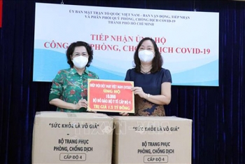 Tiếp sức lực lượng tuyến đầu cùng người dân TP. Hồ Chí Minh phòng, chống dịch