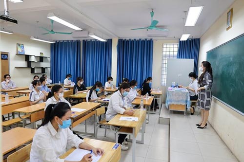 Các trường đại học đồng loạt công bố điểm chuẩn trúng tuyển năm 2021