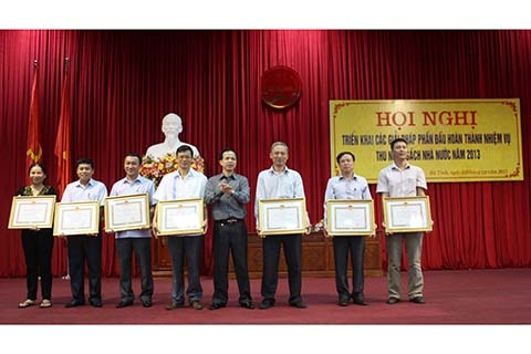 ha tinh 9 thang dau nam thu ngan sach 3050 ty dong