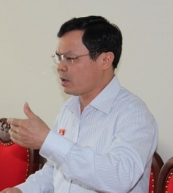 NguyenTienSinh-hoabinh