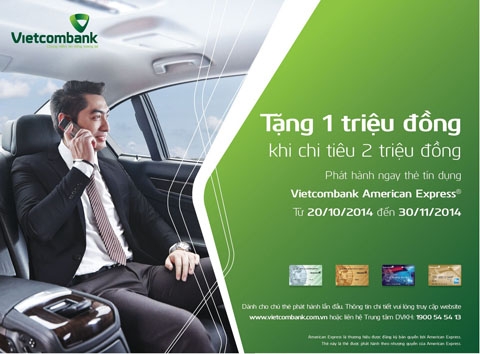 vietcombank uu dai cho khach hang phat hanh the moi