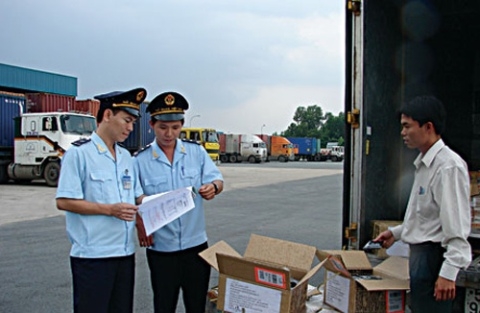 de nghi 11 bo phoi hop rut ngan thoi gian thong quan hang hoa