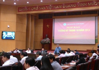 7.000 lít dầu độc hại phải được xử lý tại các nhà máy xi măng