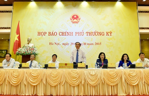 Chính phủ sẽ trình phương án tăng lương vào tháng 3/2016