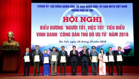 Hà Nội: Vinh danh 9 công dân Thủ đô ưu tú và ‘Người tốt, việc tốt’ năm 2016