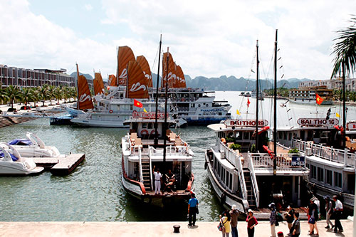 Cảng tàu khách quốc tế Tuần Châu
