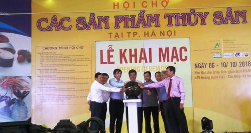 Khai mạc hội chợ các sản phẩm thủy sản tại Hà Nội