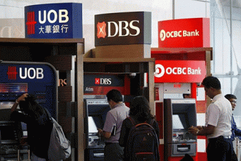 Singapore siết chính sách tiền tệ, cảnh báo về cuộc chiến thương mại