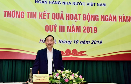 Phó Thống đốc NHNN nói gì về việc phá giá tiền đồng?