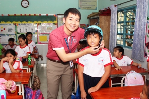 Tuyên truyền ý thức an toàn giao thông cho trẻ