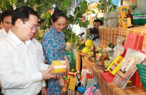 Ưu tiên bố trí vốn ngân sách cho đầu tư phát triển nông nghiệp, nông thôn