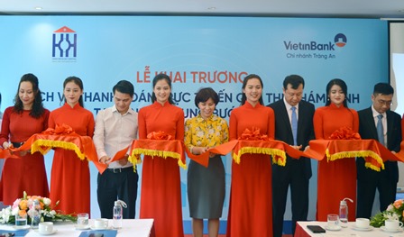 Thanh toán viện phí không dùng tiền mặt tại bệnh viện Ung Bướu Hà Nội