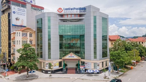 LienVietPostBank sẽ là ngân hàng đầu tiên được HOSE chấp thuận chuyển sàn trong năm 2020