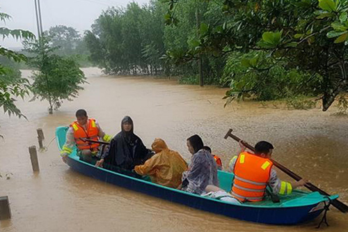 Thời tiết ngày 18/10: Trung Bộ tiếp tục có mưa to đến rất to