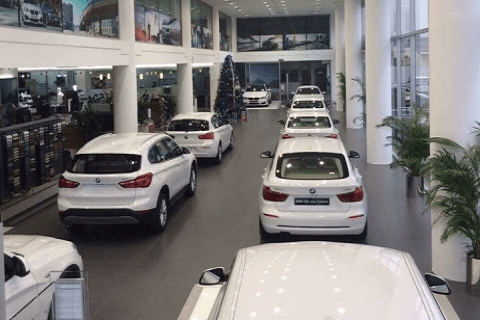 Nhập khẩu hơn 7.000 ô tô nguyên chiếc trong nửa đầu tháng 10