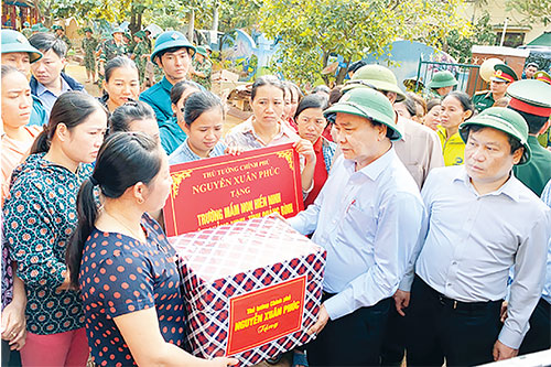 Lũ bạc, tình xanh, mùa màng lại quanh năm tốt