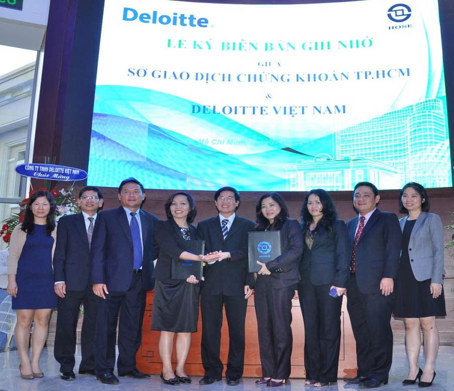 HSX và Deloitte tăng cường hợp tác quản trị rủi ro