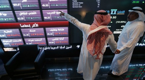 Ả Rập Saudi “cực chẳng đã” phát hành trái phiếu quốc tế lần đầu do giá dầu giảm sâu