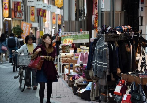 Nhật Bản rơi vào suy thoái lần thứ 2 dưới thời của Thủ Tướng Abe